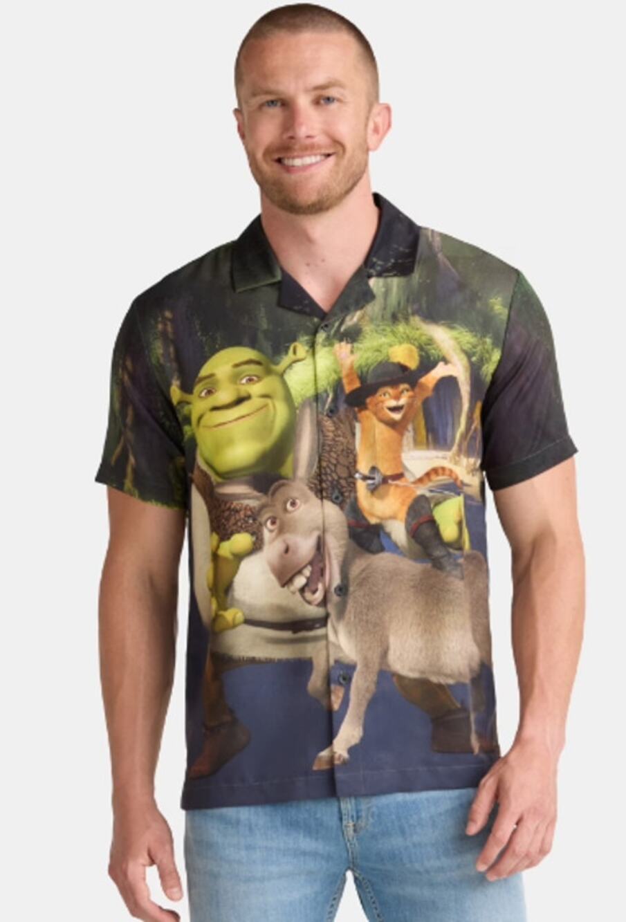 Shrek NWT Men's Size Small Group Pose Graphic Short Sleeve Button Up Shirt